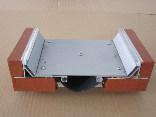 供應(yīng)東莞地面抗震變形縫