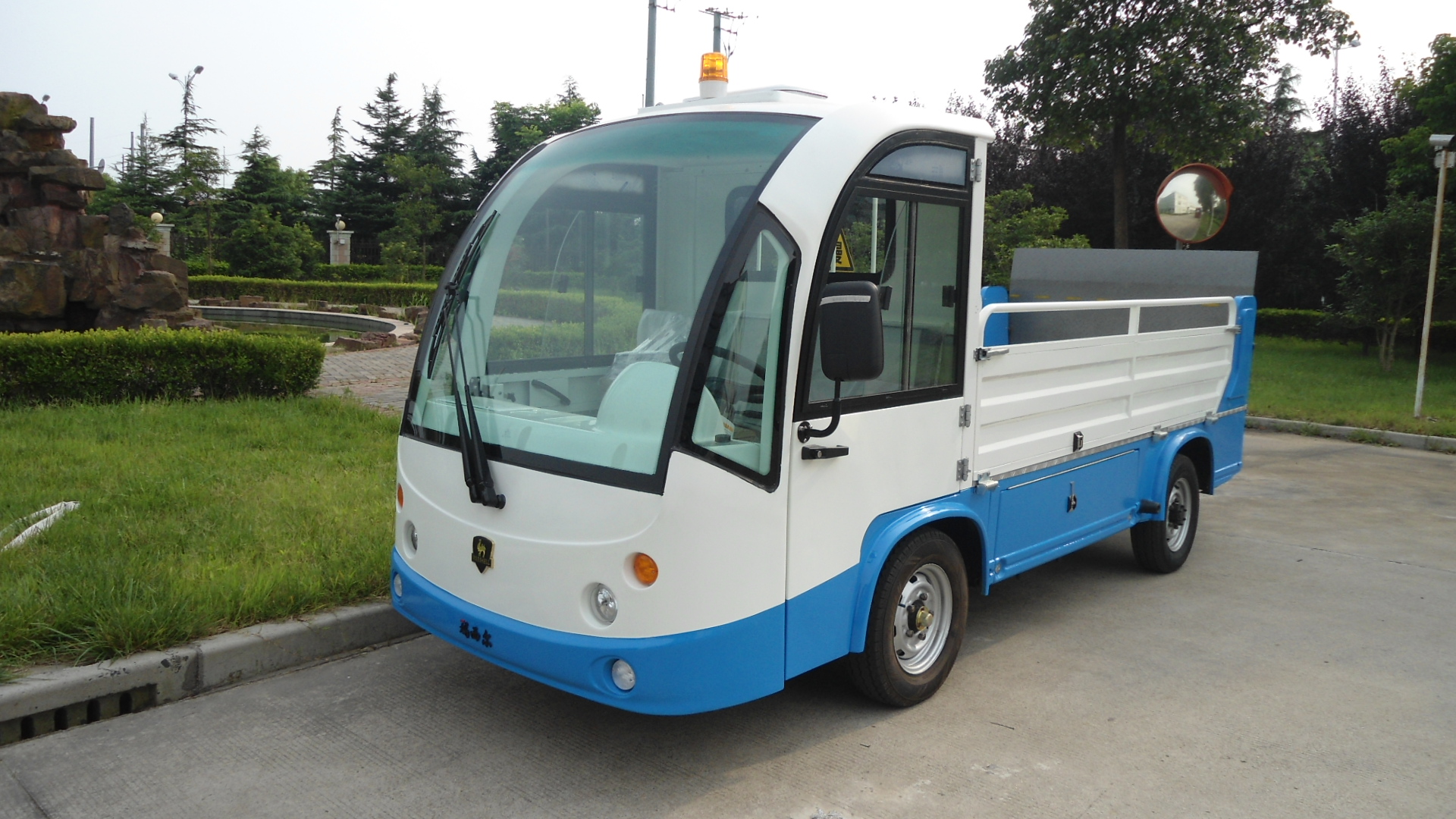 八桶駁運車圖片/八桶駁運車樣板圖 (1)