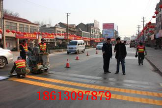 高速公路標(biāo)線圖片/高速公路標(biāo)線樣板圖 (1)