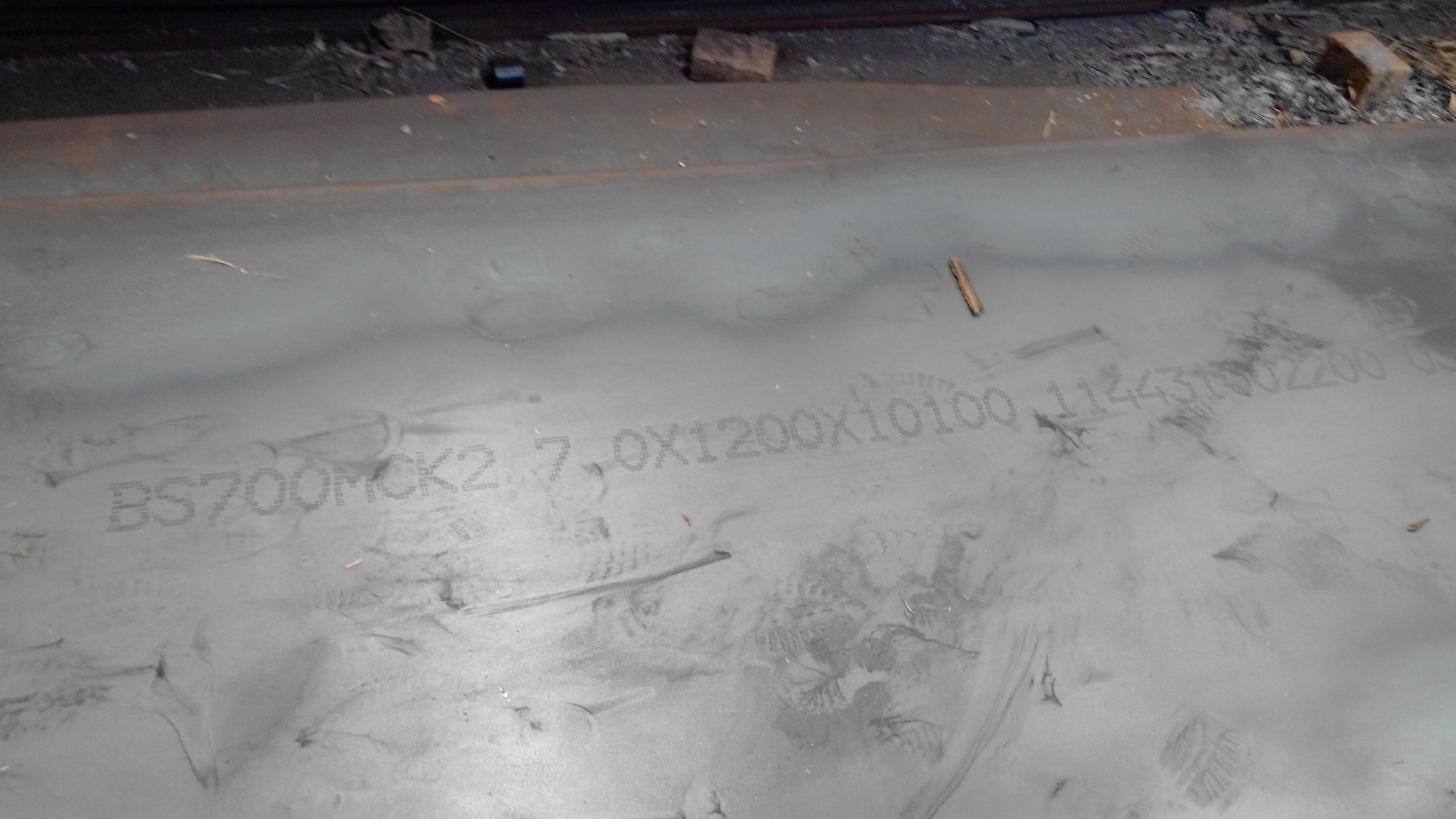 拋丸機(jī)襯板專用MN13高錳耐磨鋼圖片/拋丸機(jī)襯板專用MN13高錳耐磨鋼樣板圖 (2)