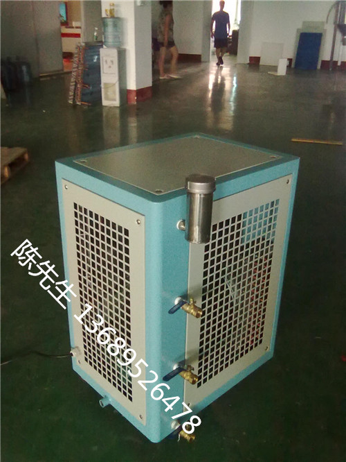 2匹風冷式冷水機圖片