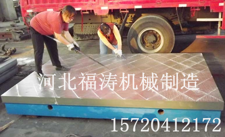 鑄鐵平臺(tái)圖片/鑄鐵平臺(tái)樣板圖 (2)