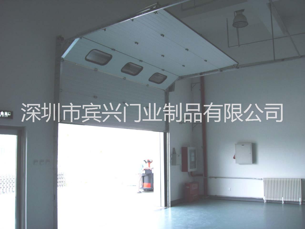 工業(yè)提升門批發(fā)圖片