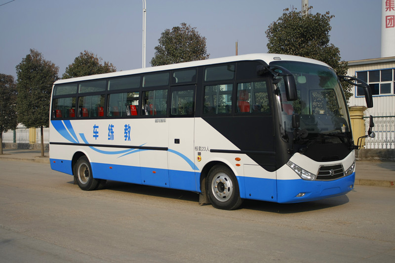 供應(yīng)東風(fēng)9米客車教練車140馬力不帶空調(diào)價格