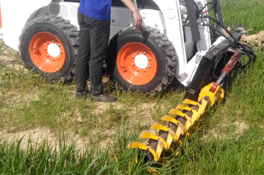 供應(yīng)滑移裝載機配牛床疏松器，牛床疏松器價格