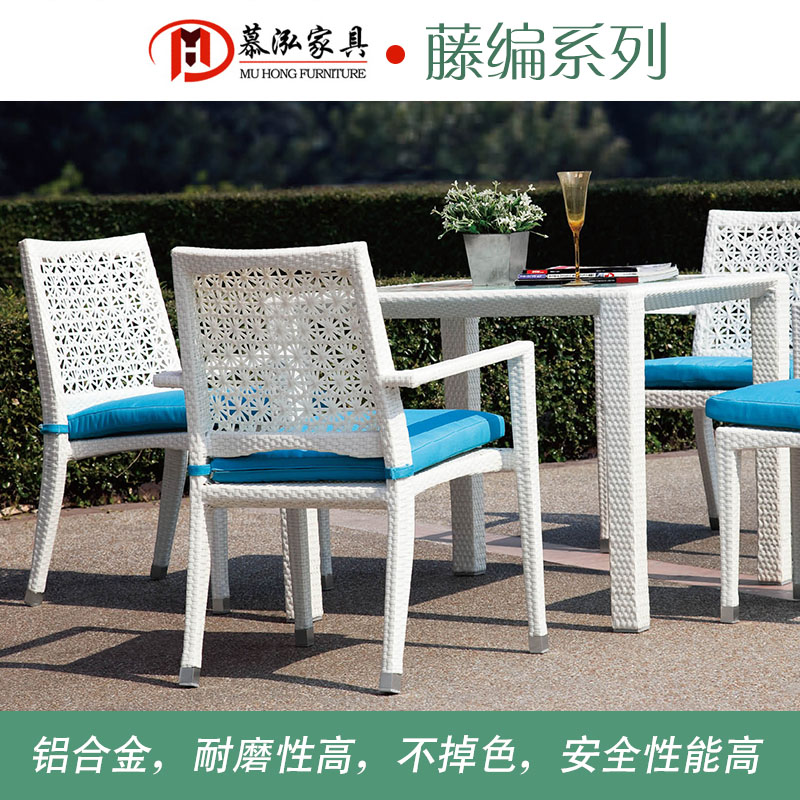 經(jīng)典簡(jiǎn)約歐式藤編沙發(fā)組合 藤編制品廠家直銷藤椅沙發(fā)組合