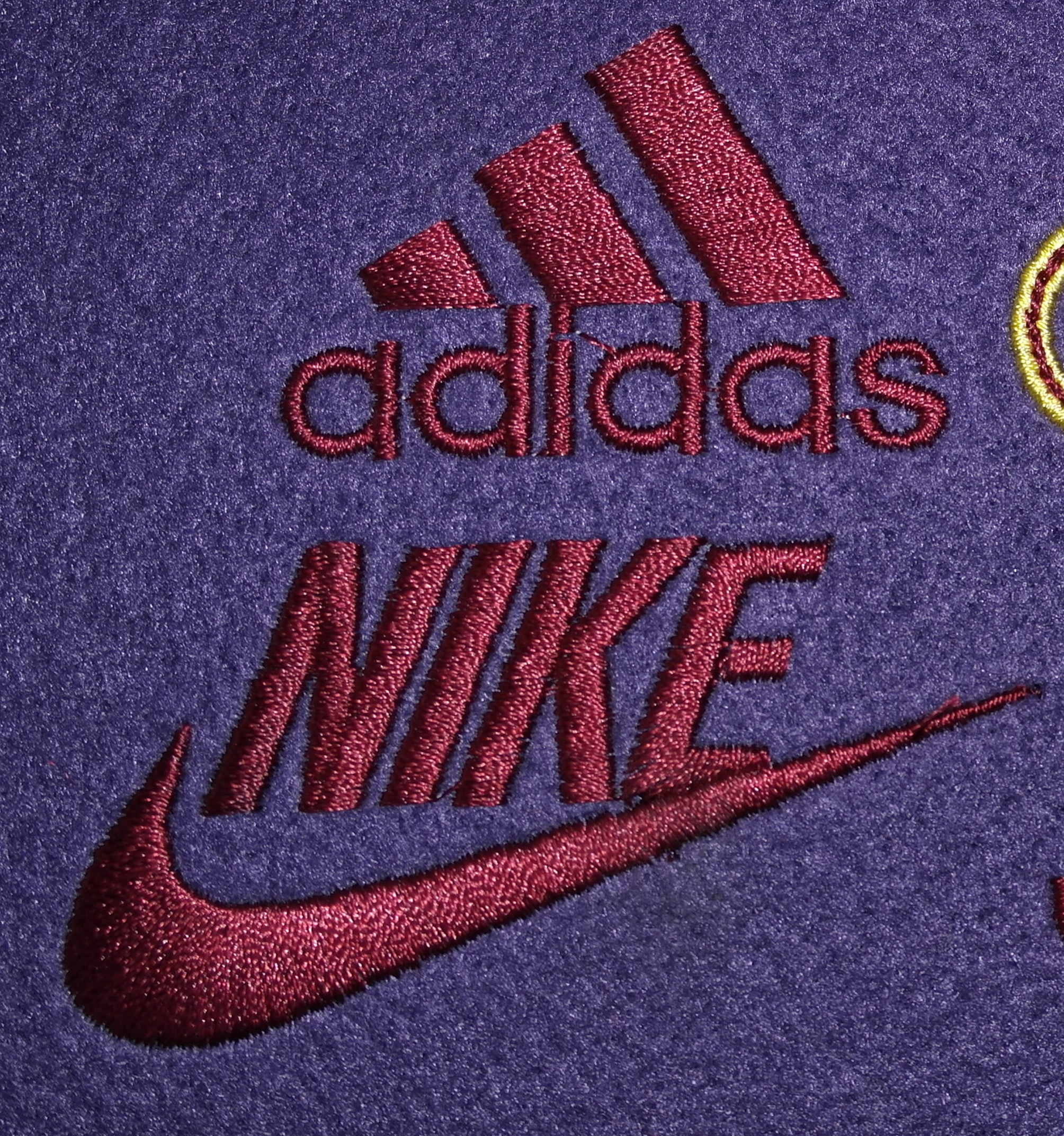 青島高速全自動單頭繡花機15針圖片/青島高速全自動單頭繡花機15針樣板圖 (3)