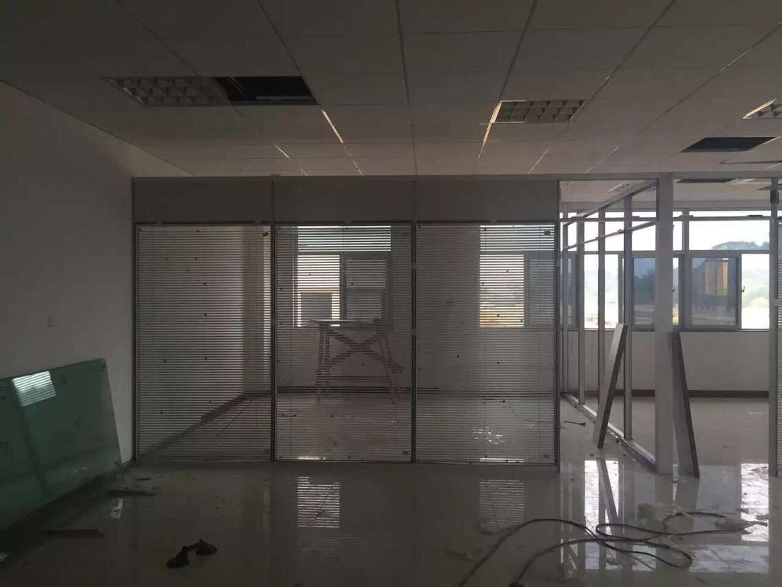 辦公隔斷圖片/辦公隔斷樣板圖 (1)