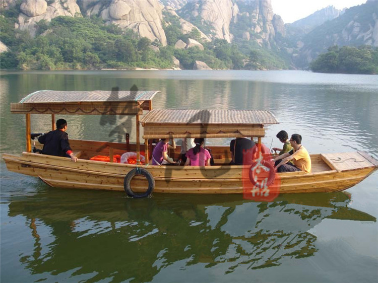 供应用于公园景区的电动船旅游观光木船浙江山东批发旅游木船图片