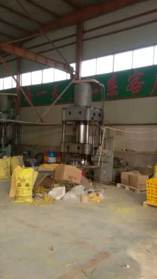 鑄鐵爬梯圖片/鑄鐵爬梯樣板圖 (3)