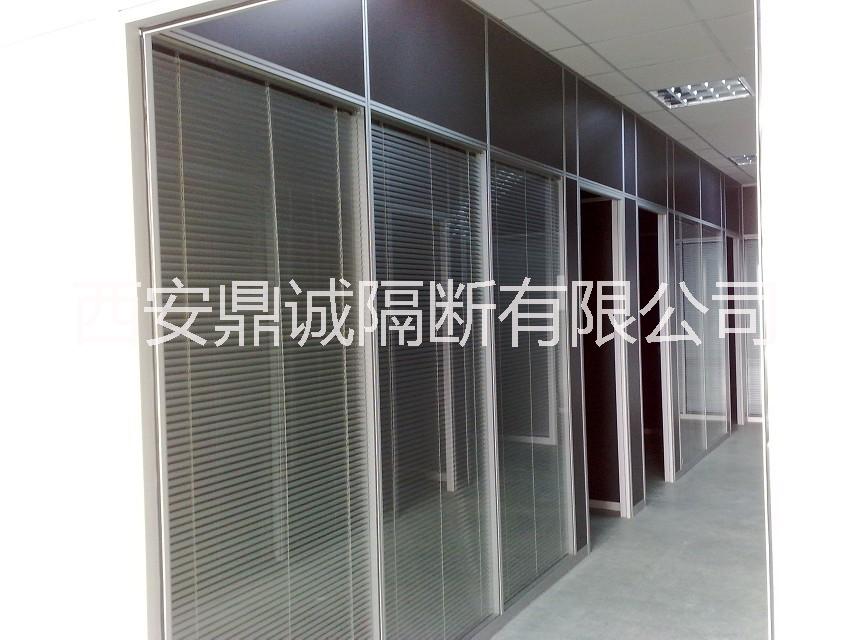 供應(yīng)西安衛(wèi)生間隔斷價(jià)格_西安鼎誠隔斷