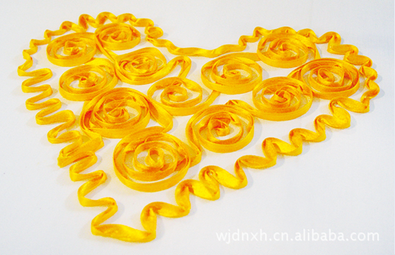 混合繡電腦繡花機(jī)圖片/混合繡電腦繡花機(jī)樣板圖 (2)