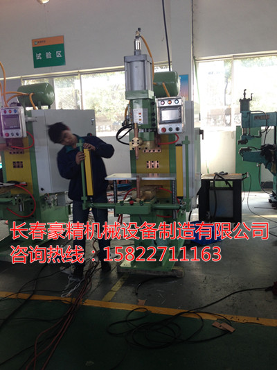 中頻點(diǎn)焊機(jī)圖片/中頻點(diǎn)焊機(jī)樣板圖 (3)