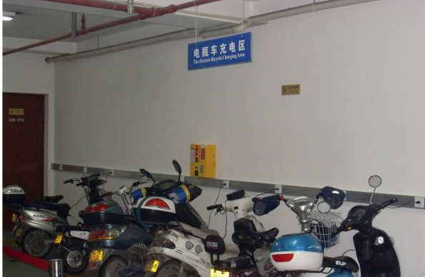 電動車充電系統(tǒng)圖片/電動車充電系統(tǒng)樣板圖 (4)