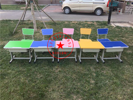 課桌椅圖片/課桌椅樣板圖 (4)