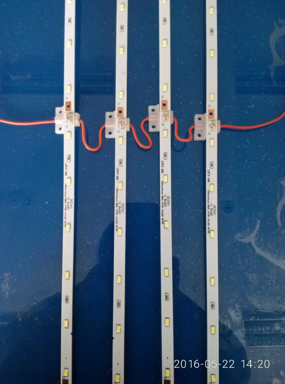 卷簾式燈條圖片/卷簾式燈條樣板圖 (4)