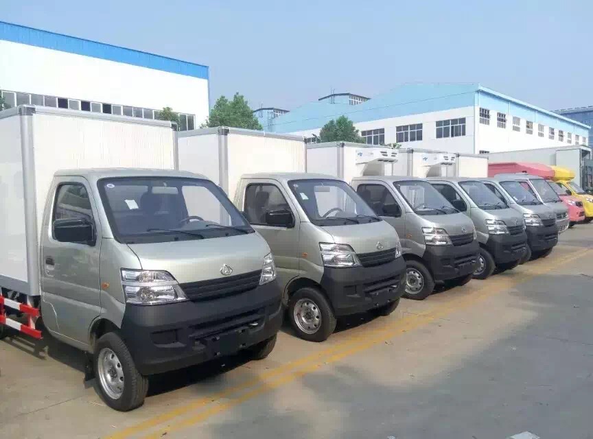 供應(yīng)國(guó)五長(zhǎng)安小型 廂式冷藏車(chē)