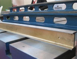 河北鎂鋁平尺廠家圖片