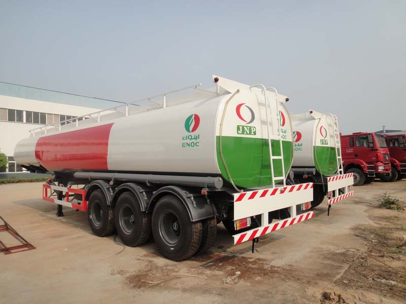 供應(yīng)運(yùn)油半掛車-湖北合力汽車