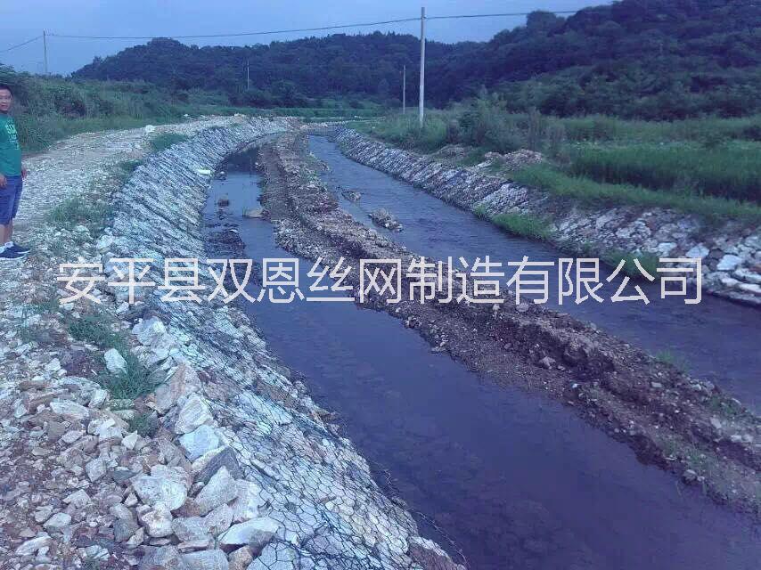 河道治理石籠網(wǎng)|河道治理石籠網(wǎng)箱圖片