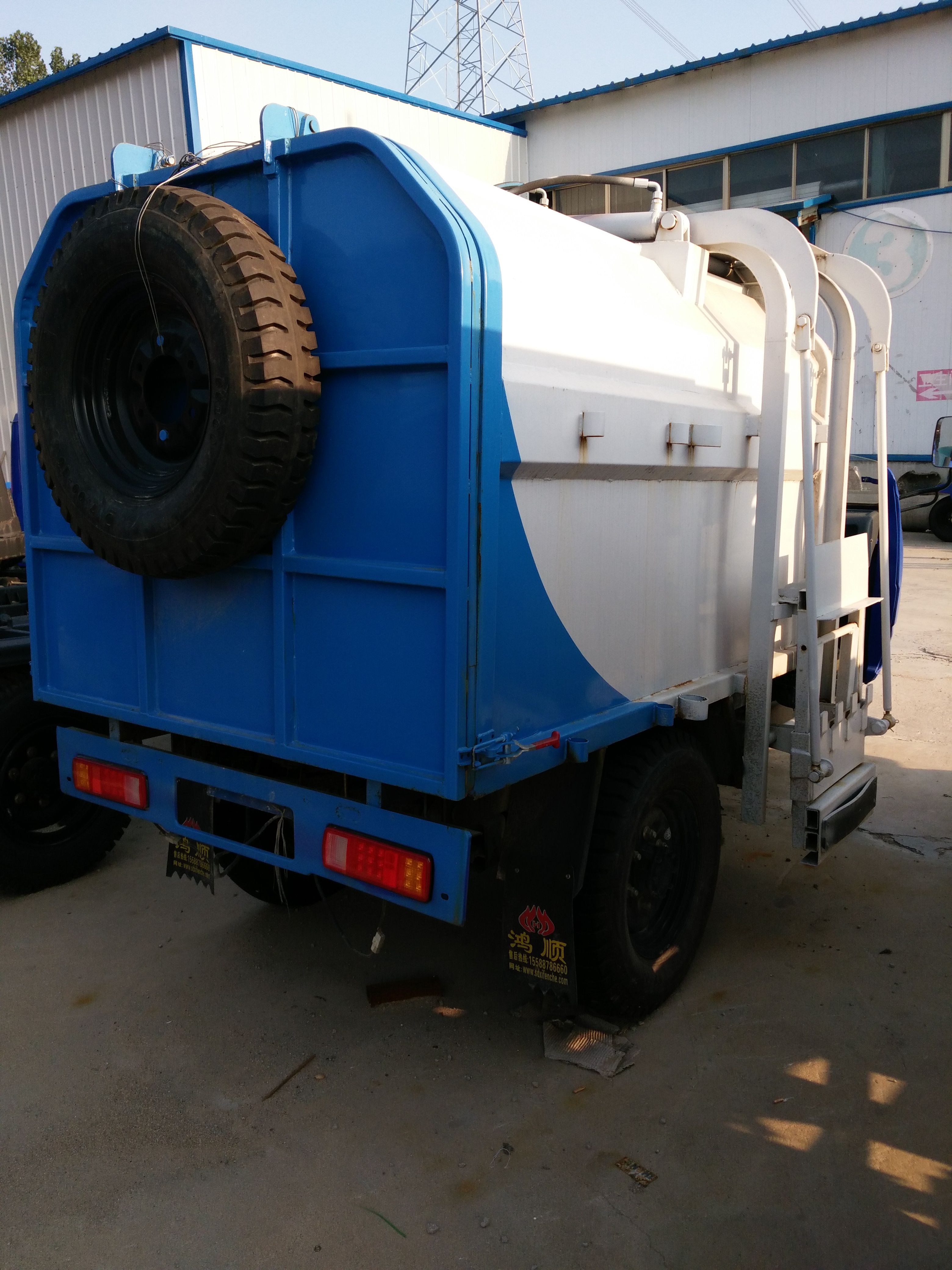 河南5噸灑水車廠家直銷圖片