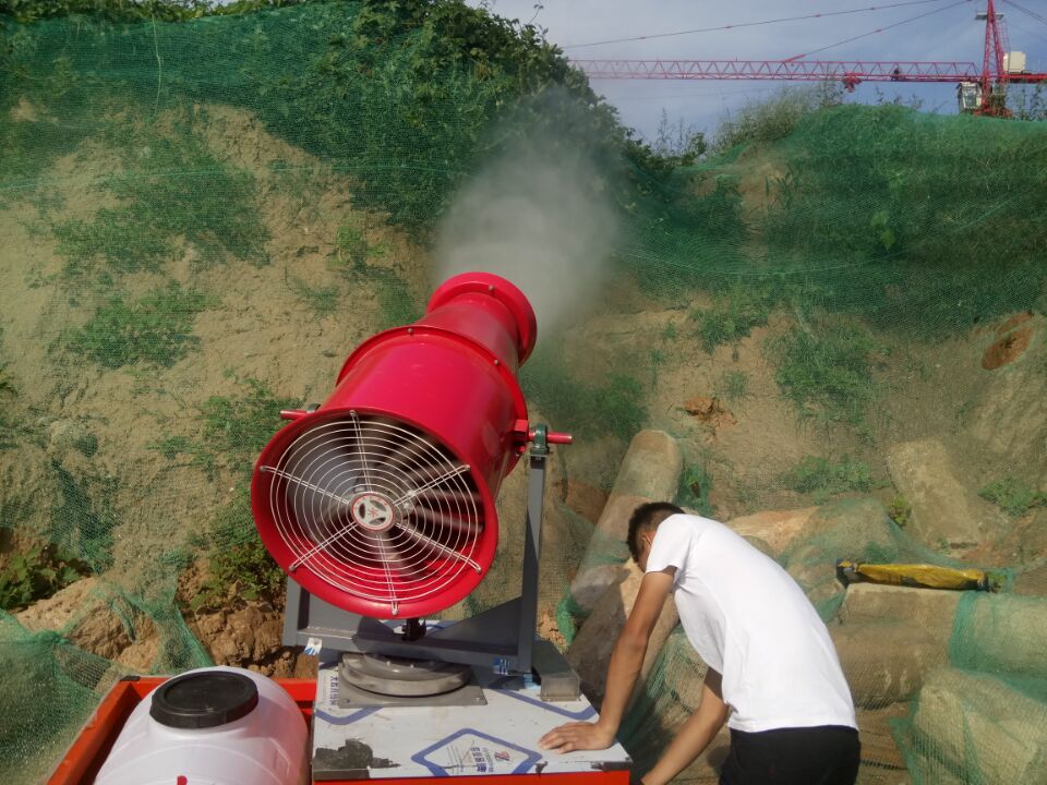 工地全自動(dòng)降塵霧炮