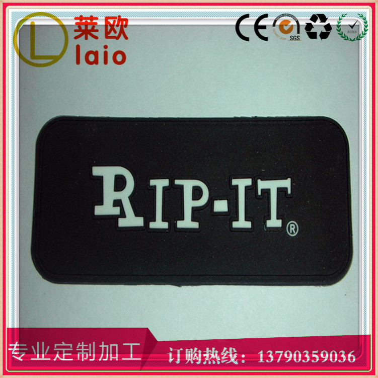 服飾標(biāo)牌廠家直銷 服飾標(biāo)牌 PVC膠牌 卡通PVC軟膠標(biāo)牌