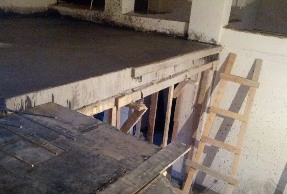 福州倒水泥樓板圖片