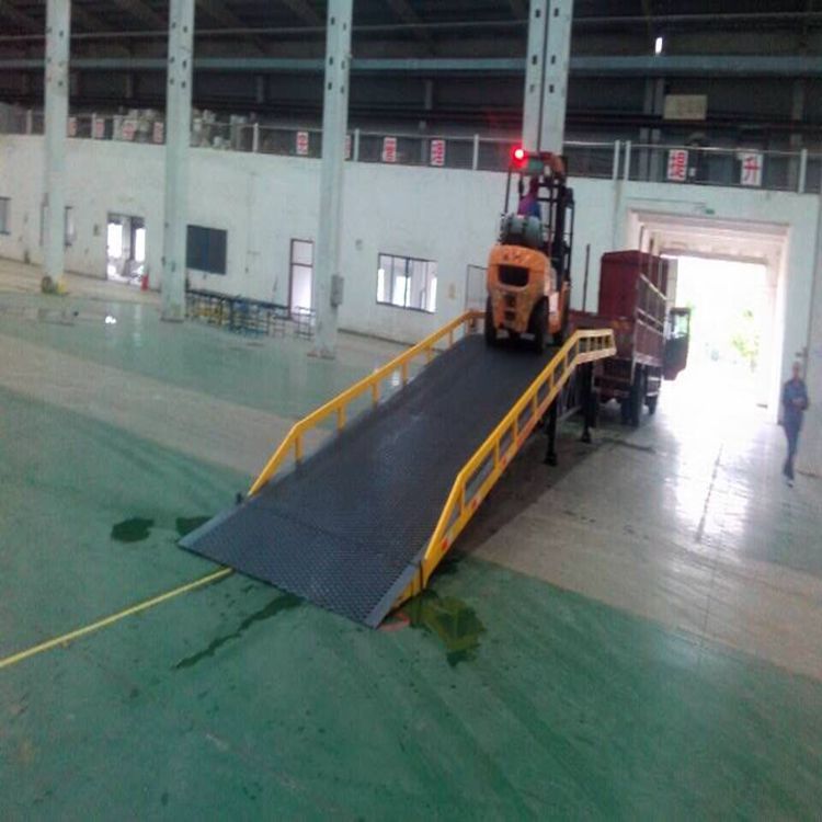 叉車(chē)平臺(tái)圖片/叉車(chē)平臺(tái)樣板圖 (4)