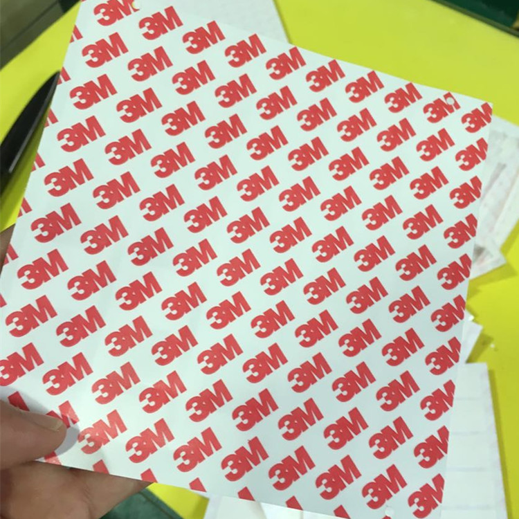 品牌車(chē)標(biāo)磁性360度旋轉(zhuǎn)泡棉膠貼圖片