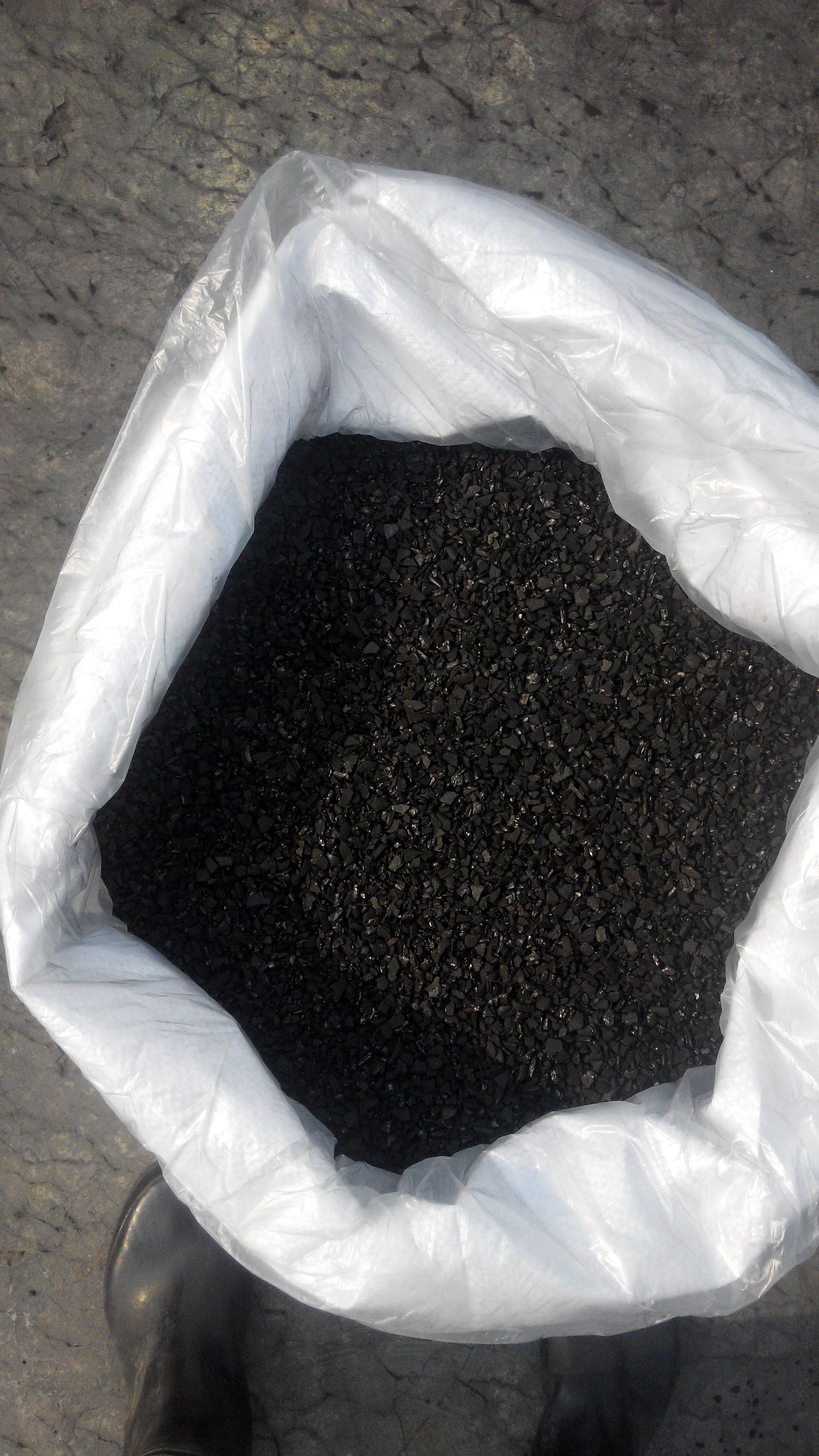 椰殼活性炭圖片/椰殼活性炭樣板圖 (1)