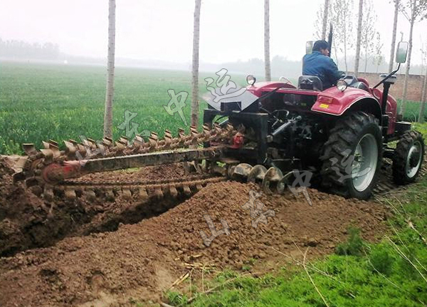 手扶式履帶開(kāi)溝機(jī)