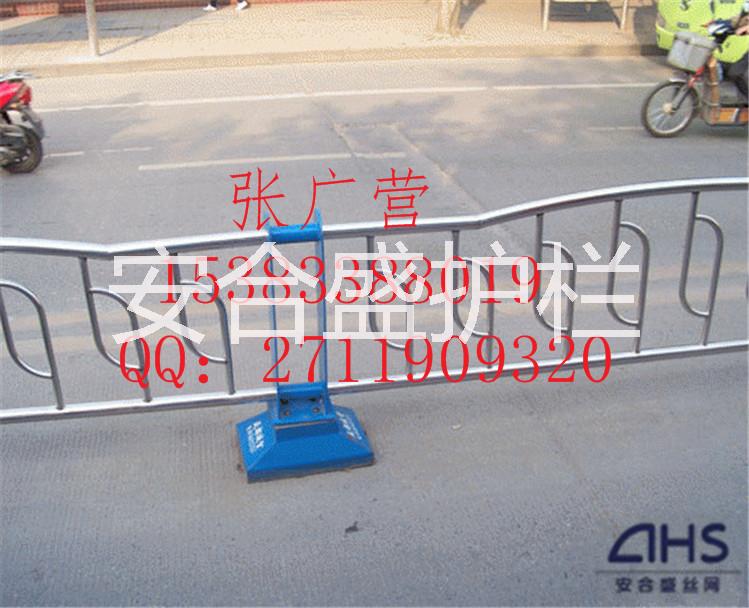 護(hù)欄立柱圖片/護(hù)欄立柱樣板圖 (4)