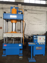 100t四柱油壓機圖片/100t四柱油壓機樣板圖 (1)