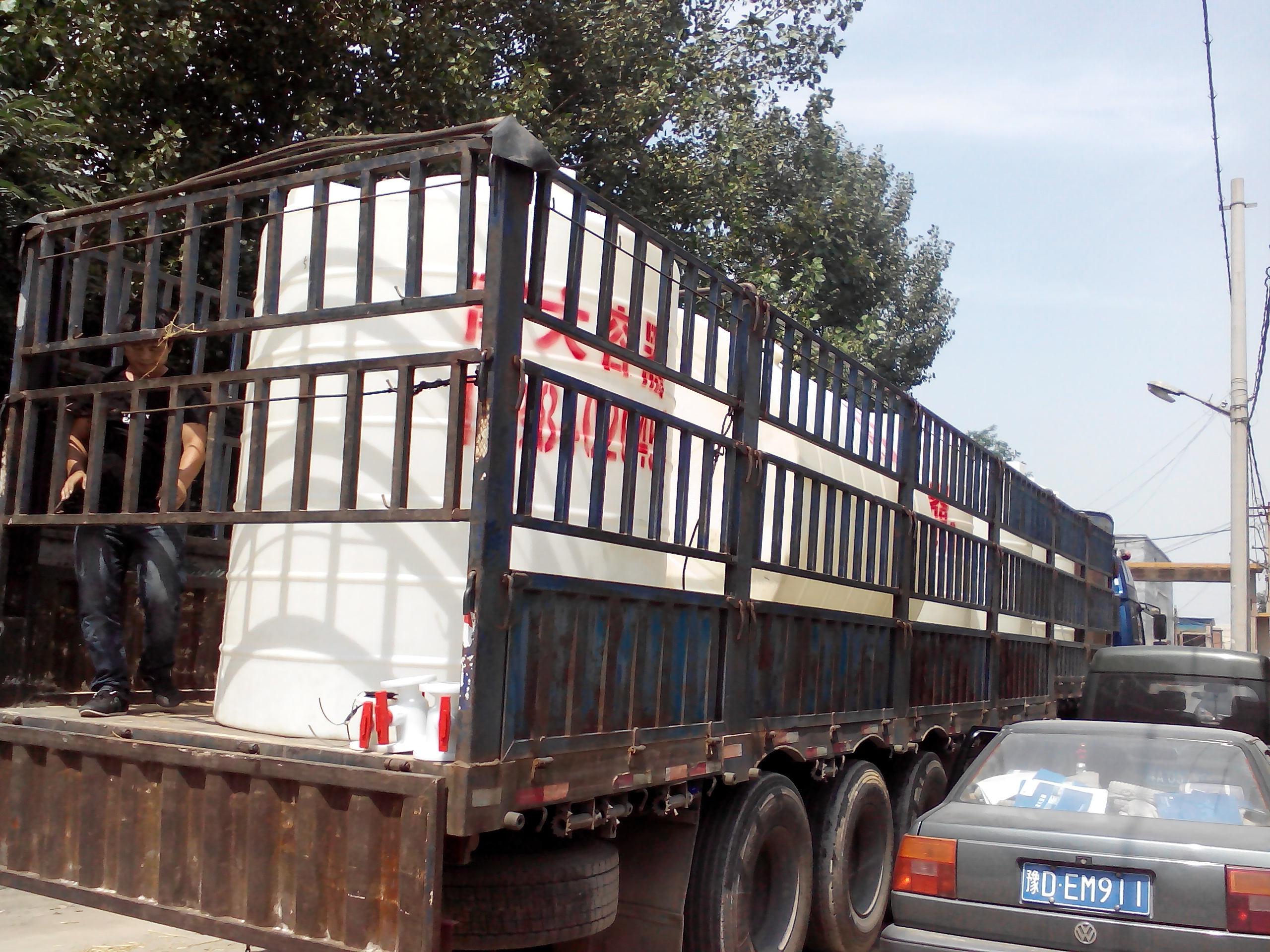 河南二手噸桶圖片/河南二手噸桶樣板圖 (2)