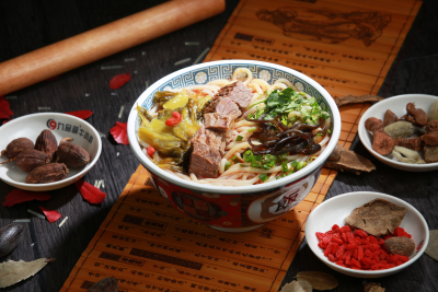 北京牛肉火鍋加盟培訓(xùn)，九品鍋牛小館市場潛力巨大
