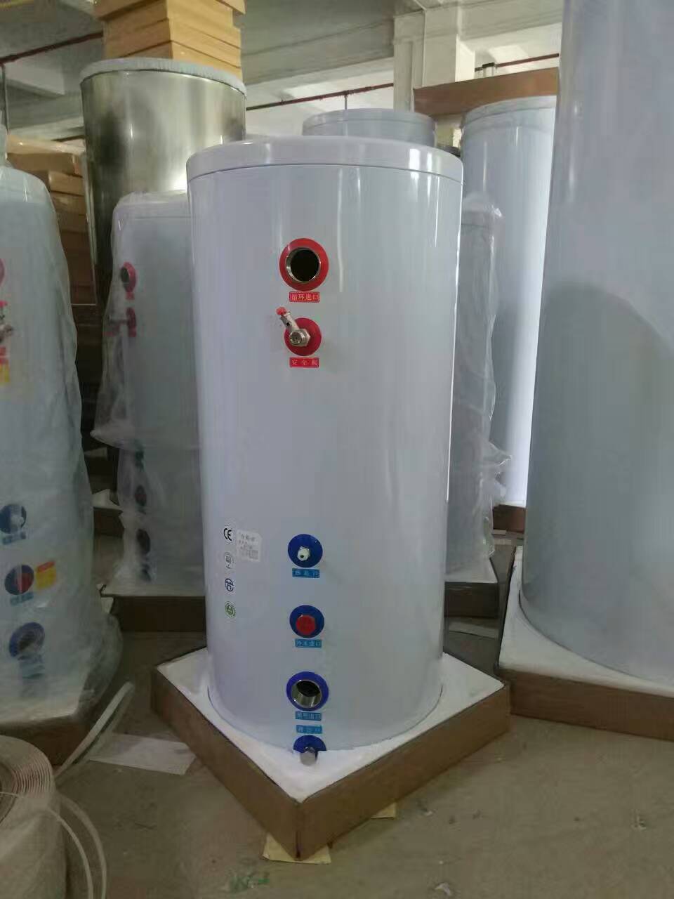 北京煤改電緩沖水箱圖片