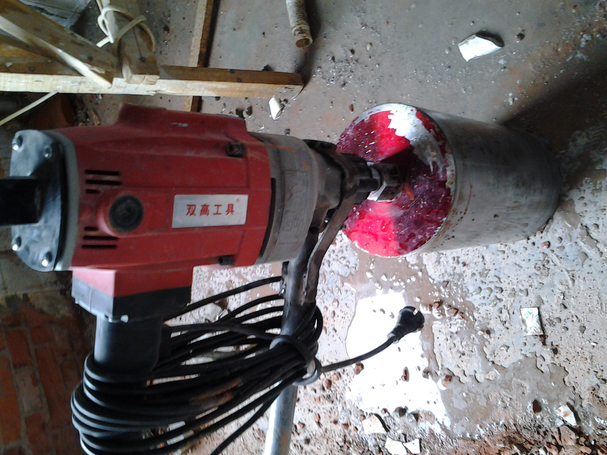 北京市專業(yè)打孔公司-打各種大小孔