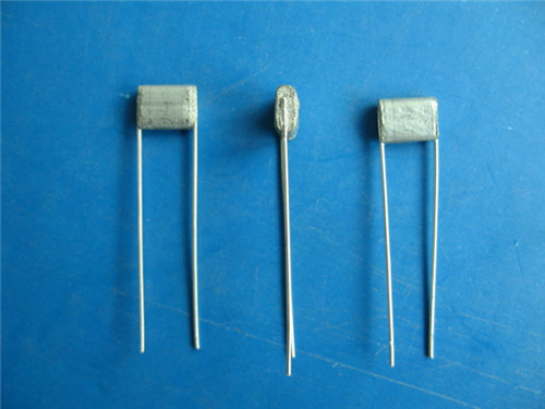 電容器焊接,逆變點(diǎn)焊機(jī)圖片