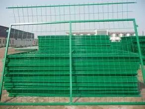 公路護欄網(wǎng)廠家圖片