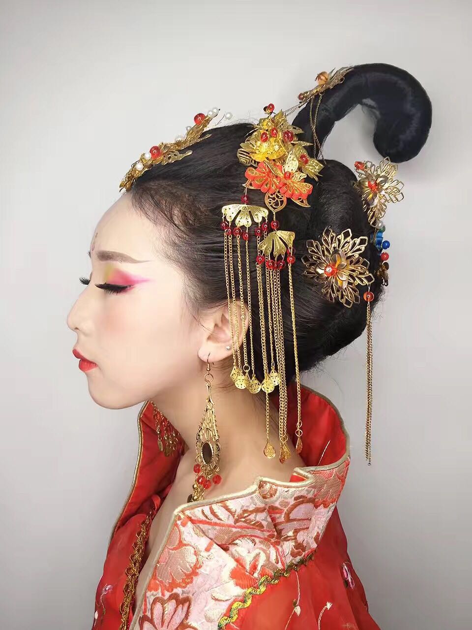 大同化妝學(xué)校，大同化妝學(xué)校價(jià)格圖片