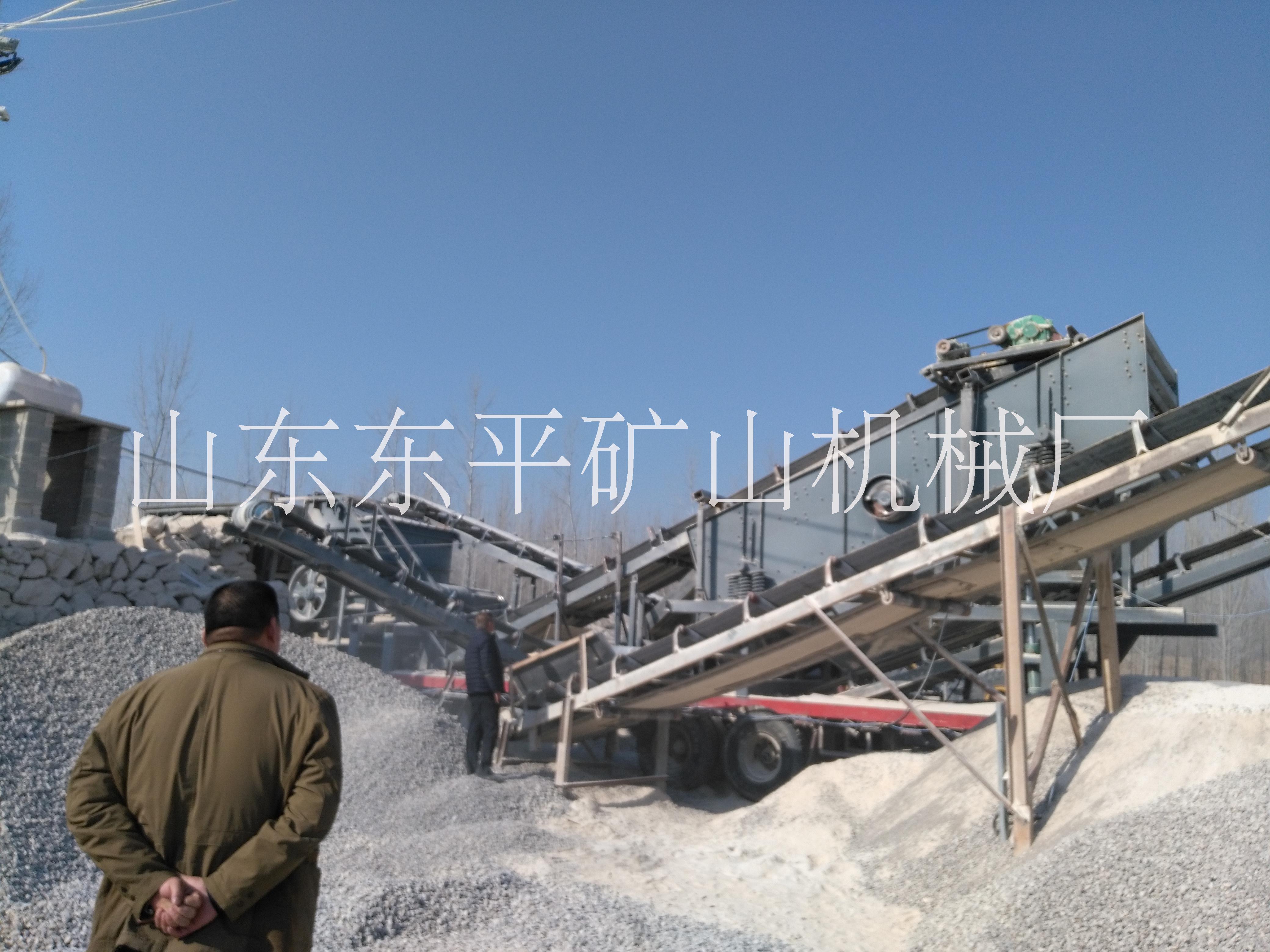 移動(dòng)式破碎站圖片/移動(dòng)式破碎站樣板圖 (4)