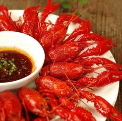 超級(jí)火爆的麻辣小龍蝦技術(shù) 麻辣小龍蝦制作配方  麻辣小龍蝦制作技術(shù)培訓(xùn)