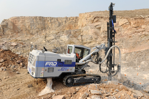 水井鉆機(jī)工程潛孔鉆機(jī)履帶風(fēng)動(dòng)鉆機(jī)