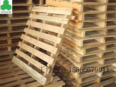 菏澤木托盤生產(chǎn)廠家 菏澤木托盤生產(chǎn)廠家 君眾包裝