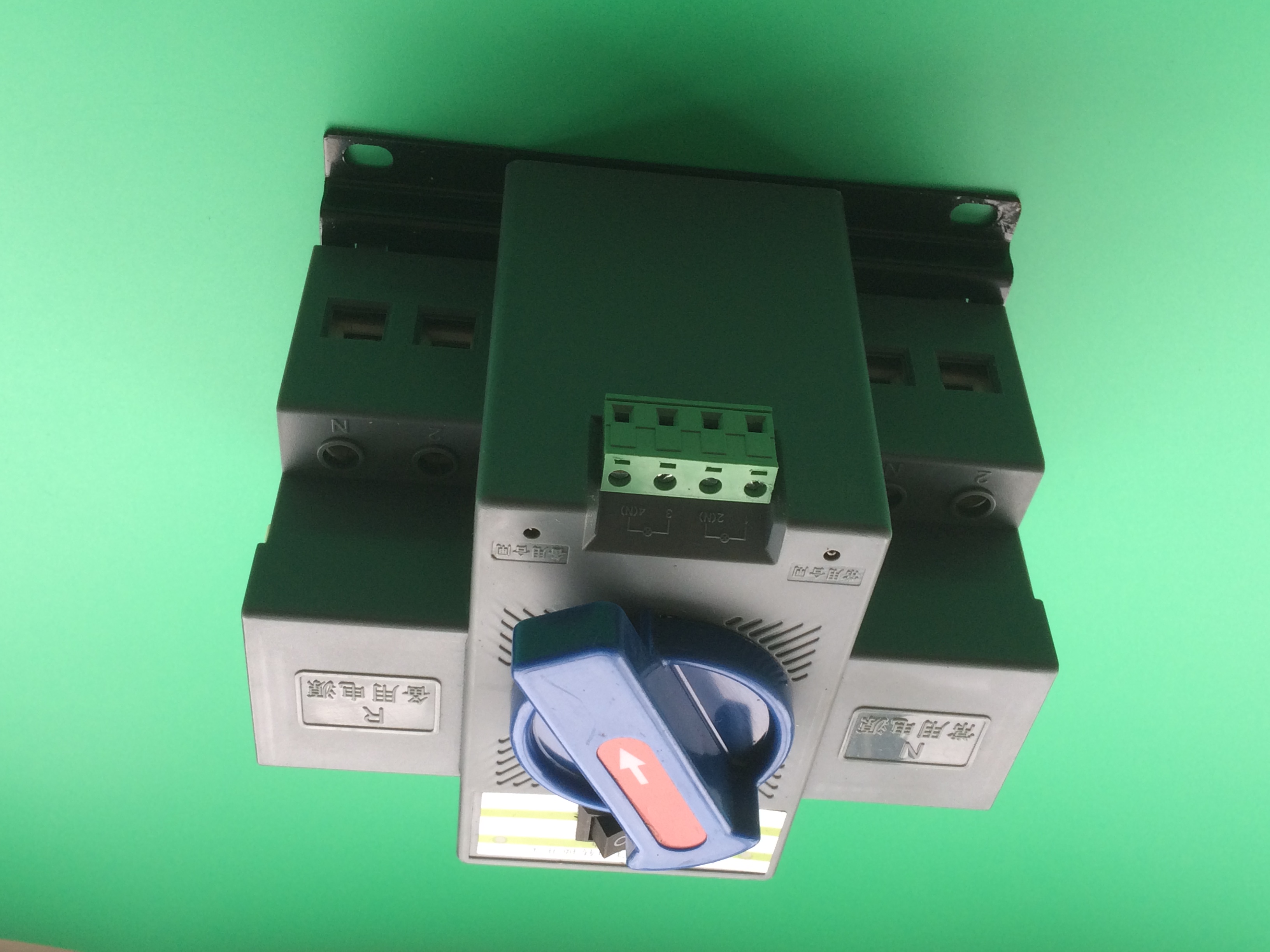 雙電源自動(dòng)切換開(kāi)關(guān)圖片/雙電源自動(dòng)切換開(kāi)關(guān)樣板圖 (3)