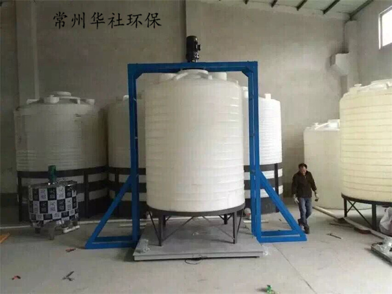 10噸塑料水塔圖片