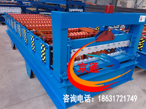 彩鋼壓瓦機(jī)圖片/彩鋼壓瓦機(jī)樣板圖 (1)