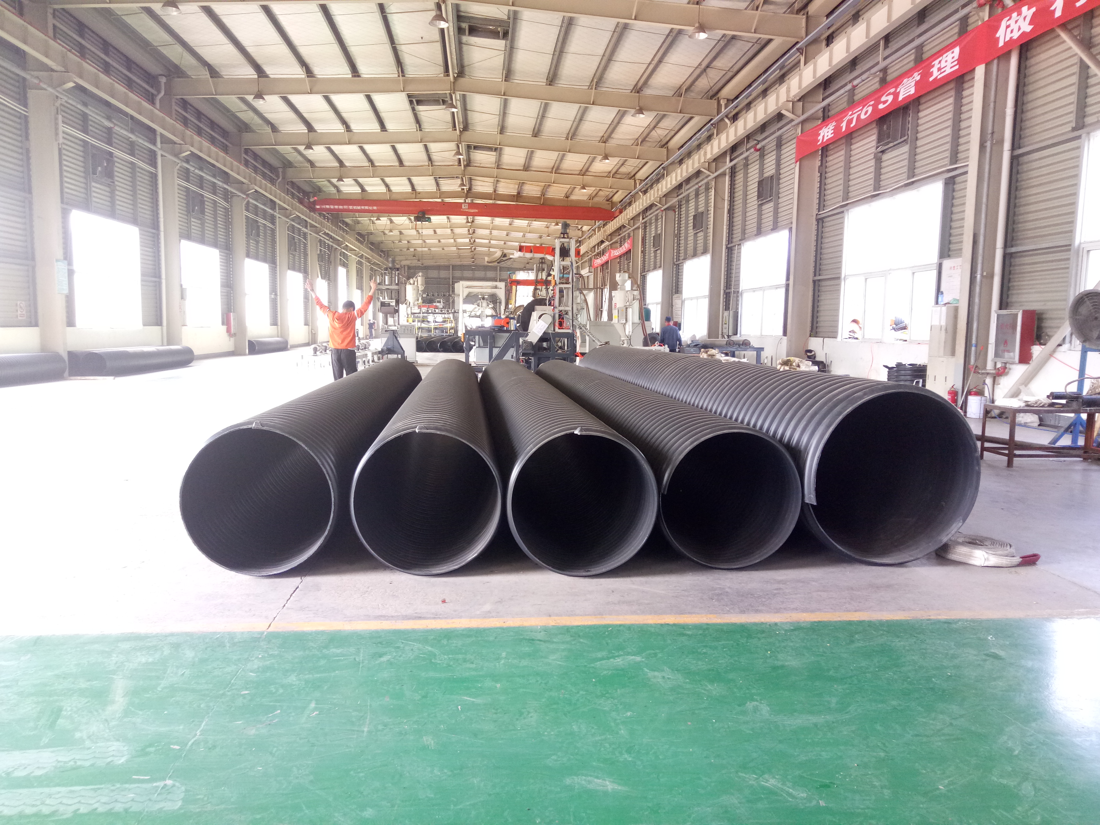 PE鋼帶纏繞波紋管