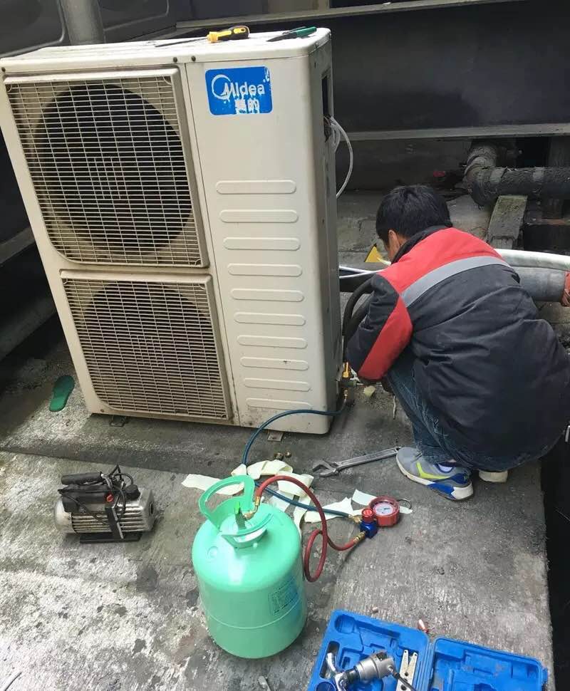 上虞本地空調(diào)維修圖片